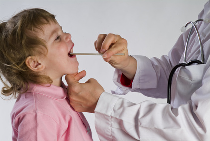 Latte in polvere e pediatri corrotti: tutto fermo