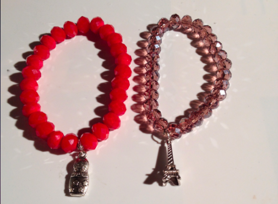 Dalle una manciata di perle e ti creerà un gioiello unico: i bijoux di una mamma creativa