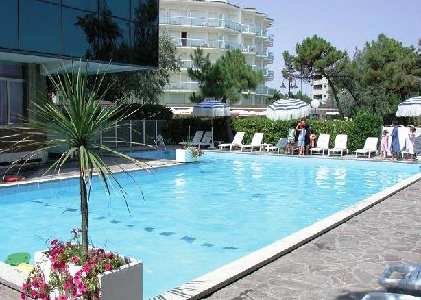 piscina Savini Hotel