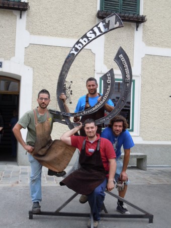 l'opera Amicizia e Arte realizzata da Stefano e dai suoi allievi in Austria