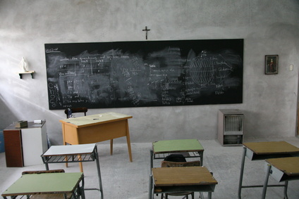 Crocefisso, via dalle aule durante le elezioni