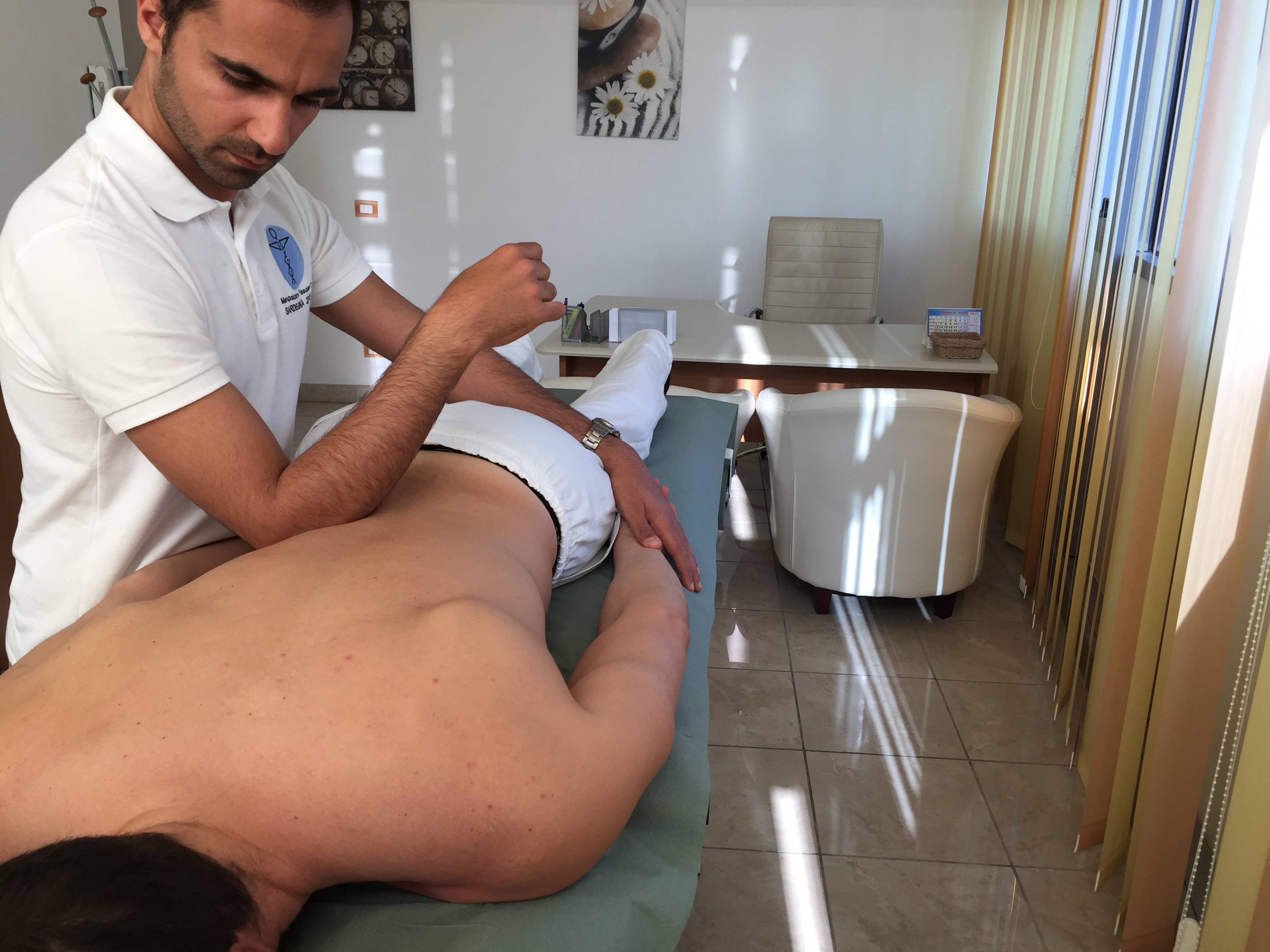 E se un disturbo fosse legato a un trauma passato? Da Arcade la manipolazione fasciale