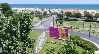 Cattelan_Ferrari_bellariva_01.1435758928