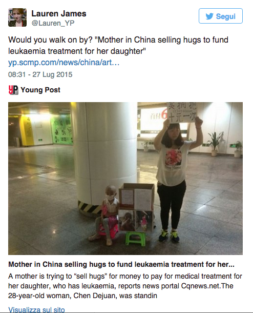 Vende abbracci per salvare la figlia malata