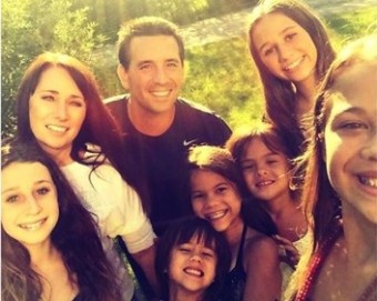 d862df2a-e0d2-4d2f-b932-f7c5fb462df9_profile