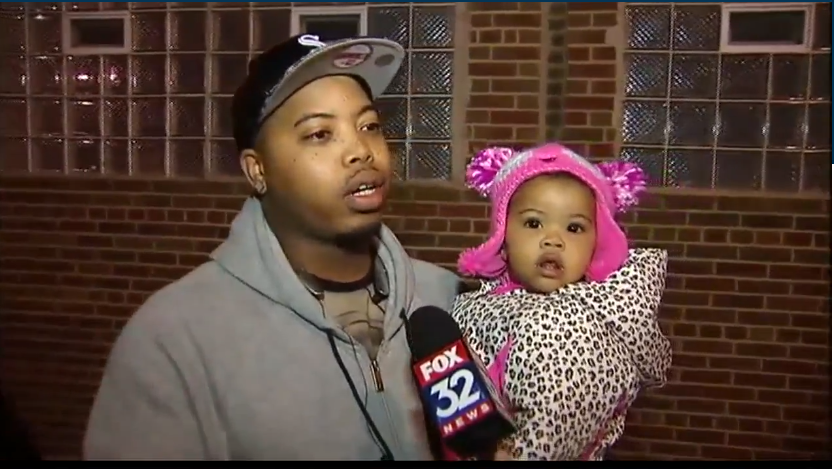 La scambiano per una bambola: asilo chiude e la bimba resta dentro