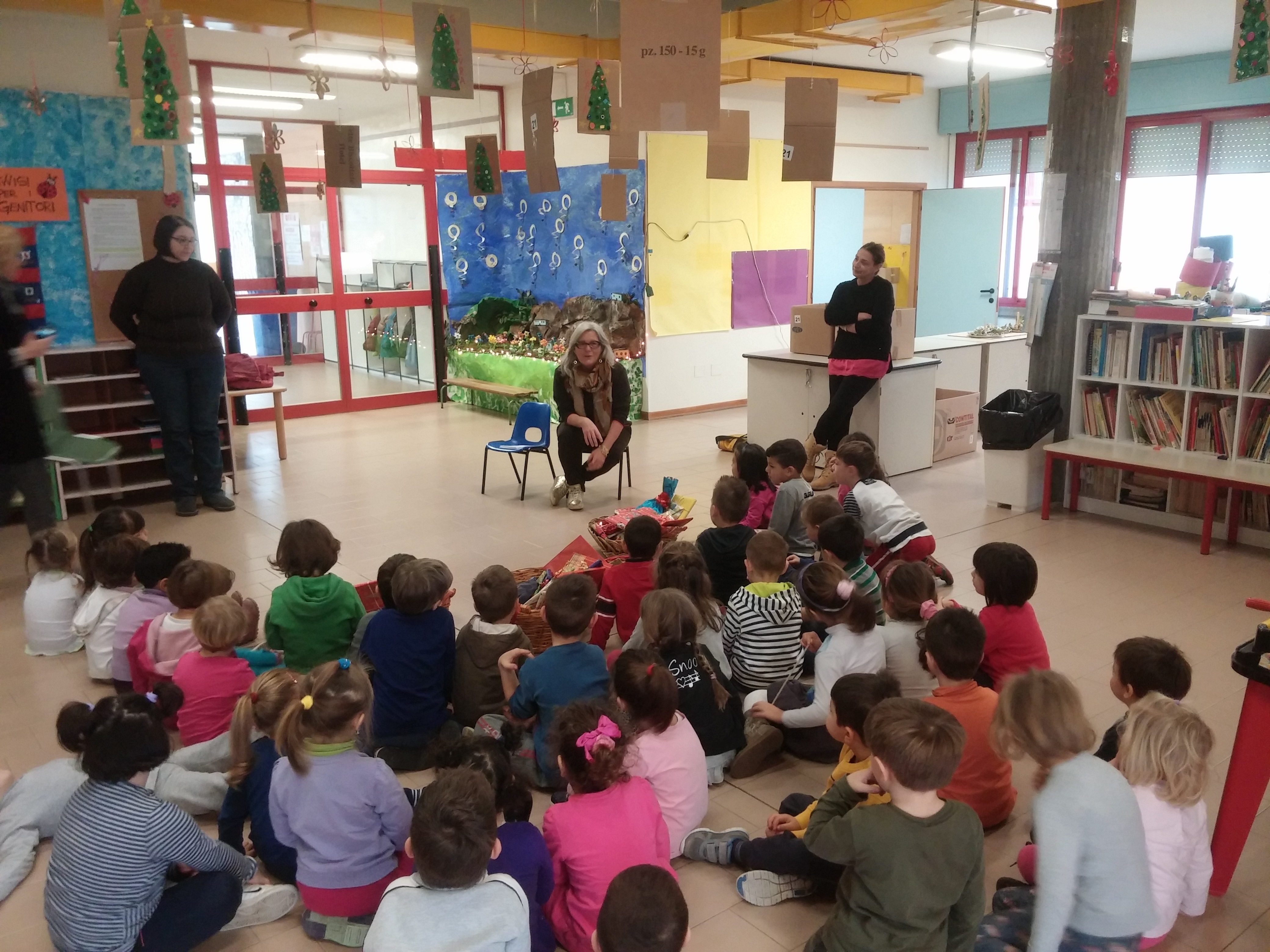 I bimbi delle scuole donano 300 libri alla Pediatria di Cesena