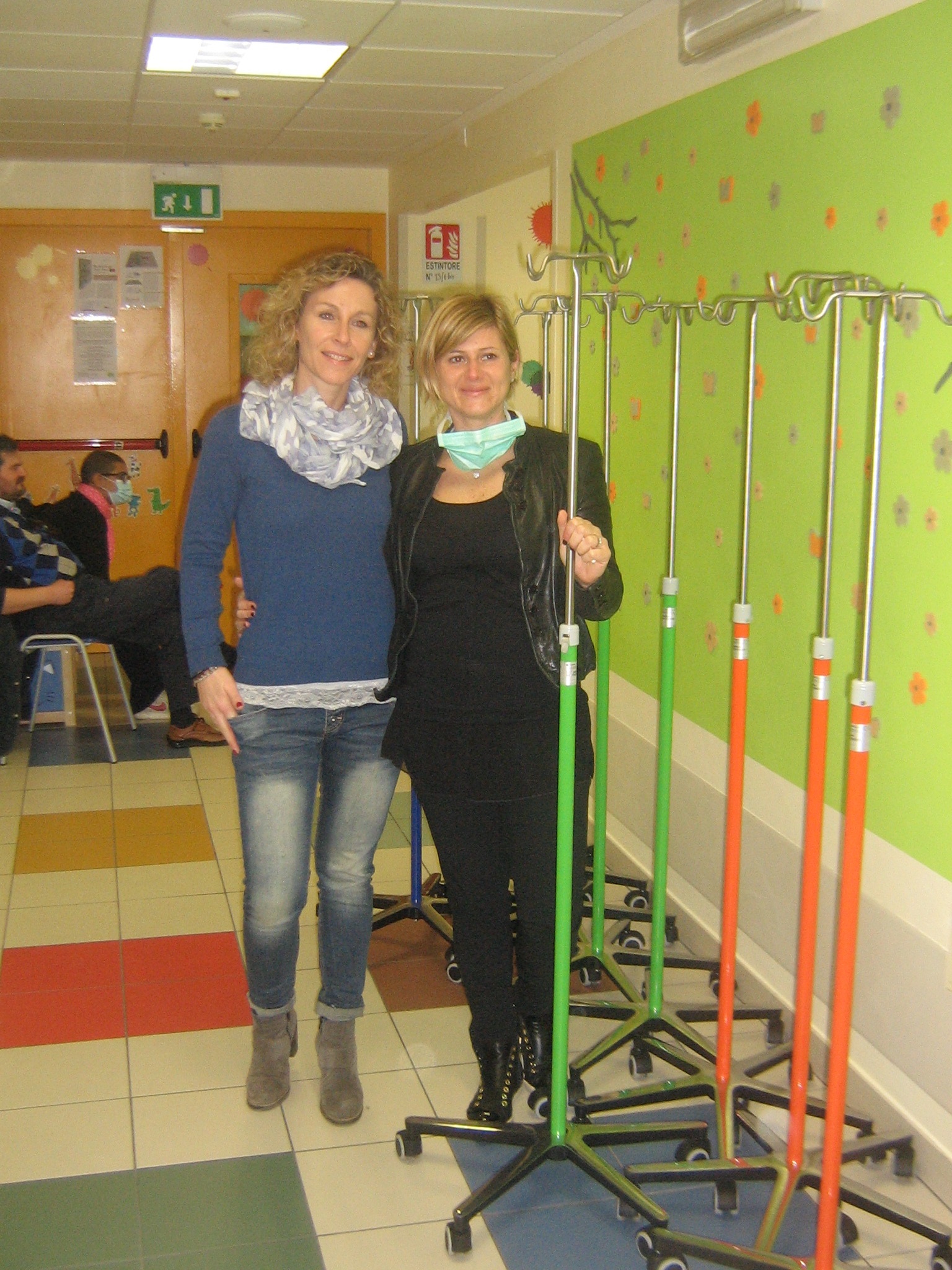 Rimini, aste flebo colorate per Oncoematologia pediatrica