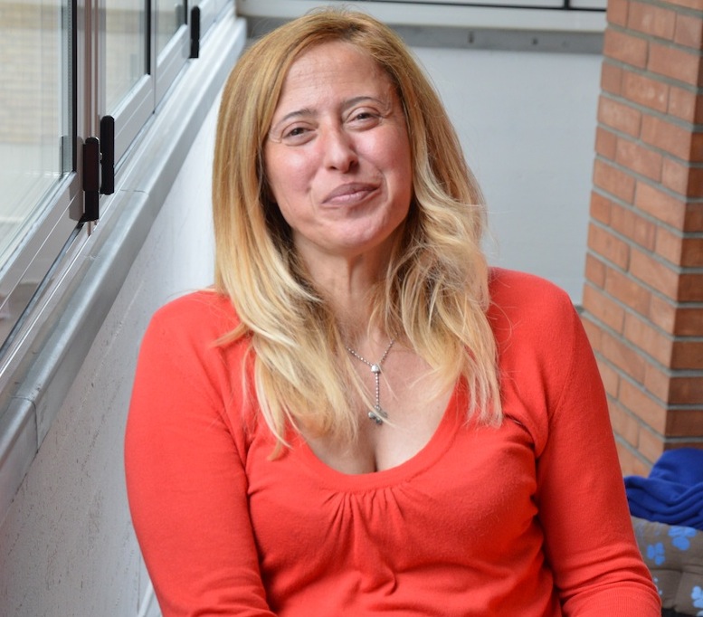 Lorenza, la mamma in carrozzina vince una grave malattia: "Ora mi butto in politica"