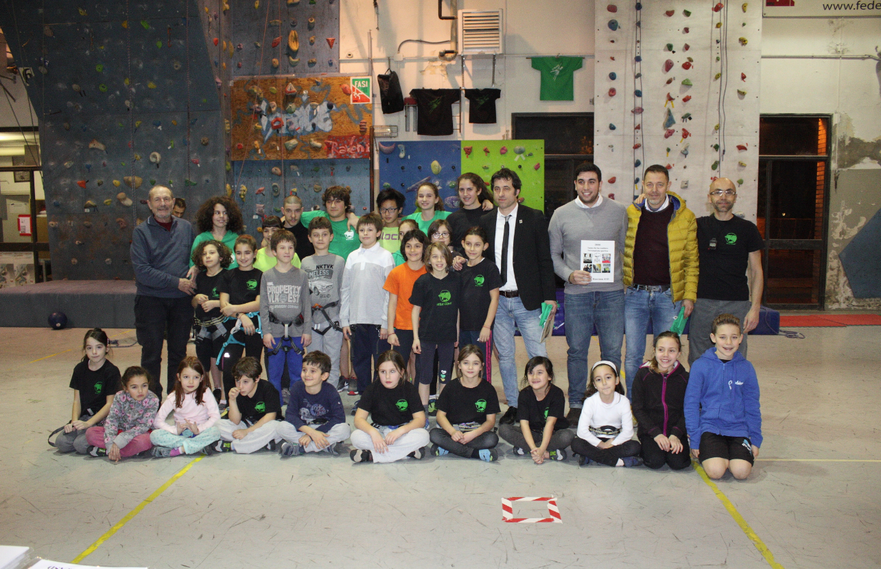 Ravenna, giovani arrampicatori in festa