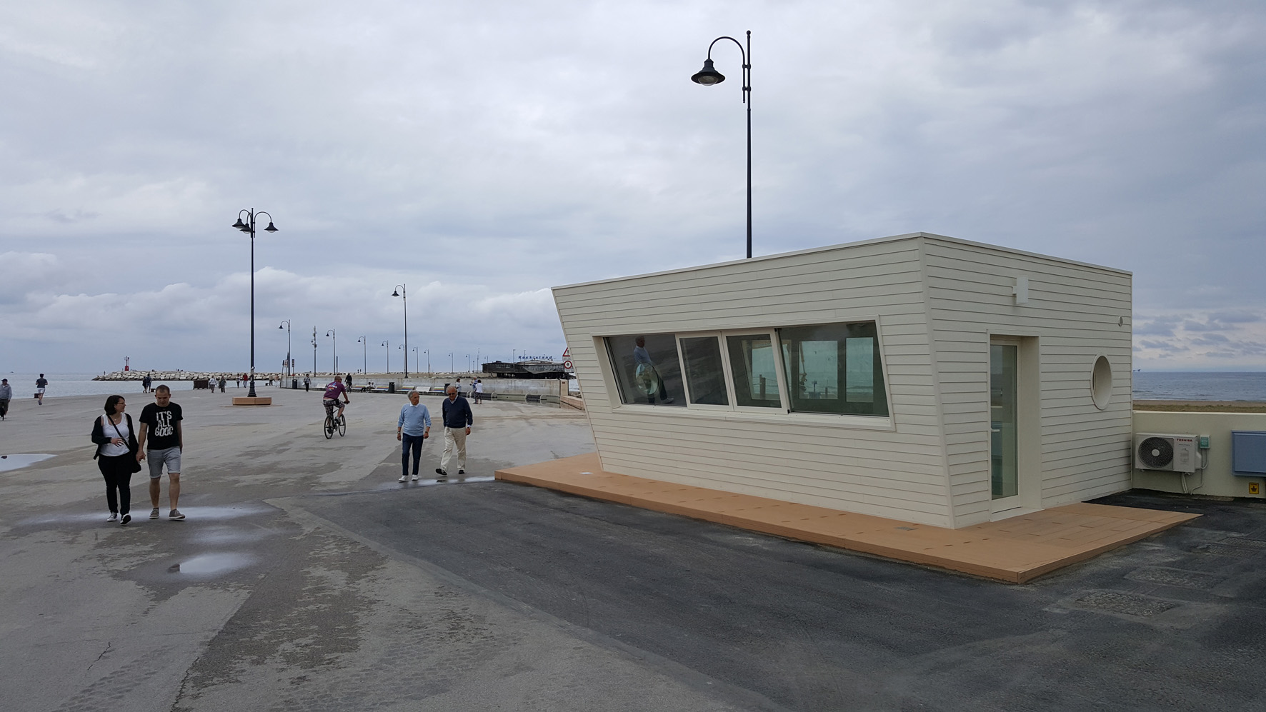 Rimini, da aprile ci si potrà sposare in riva al mare