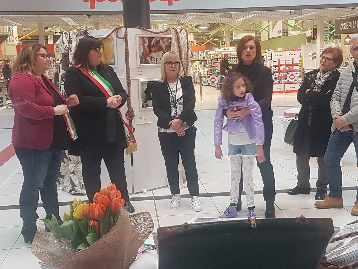 Chirine e la sindrome di Rett, inaugurata la mostra