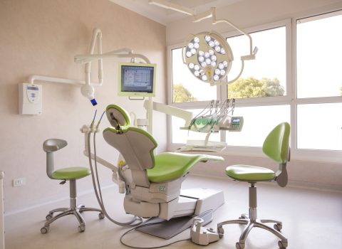 Centro Dentistico Romagnolo: "Con i bimbi occhio a zuccheri e cibo frullato"