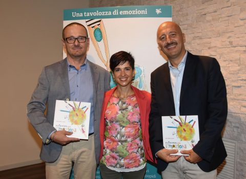 Arteterapia, in un libro dieci anni di esperienza di un atelierista faentina