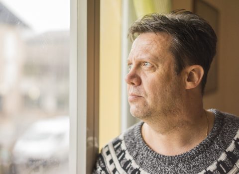 Stefano Bon: "Il mio omaggio alla fragilità delle donne"