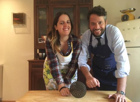 La cucina dell'Oracolo: Rudy e Vania pubblicano le ricette del padre (a sua insaputa)