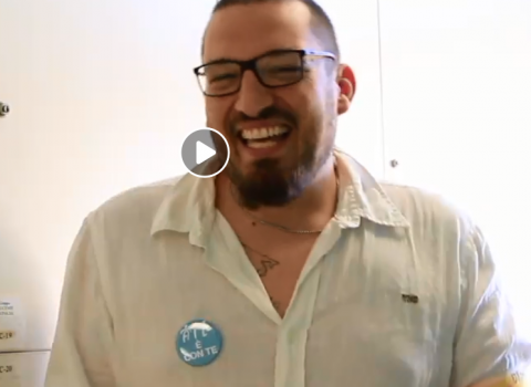 Amos e la leucemia: "Mio figlio aveva un mese, dovevo guarire"