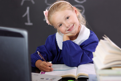 Grembiuli scuola e asilo: comprali online sullo shop di Quattro Stagioni!