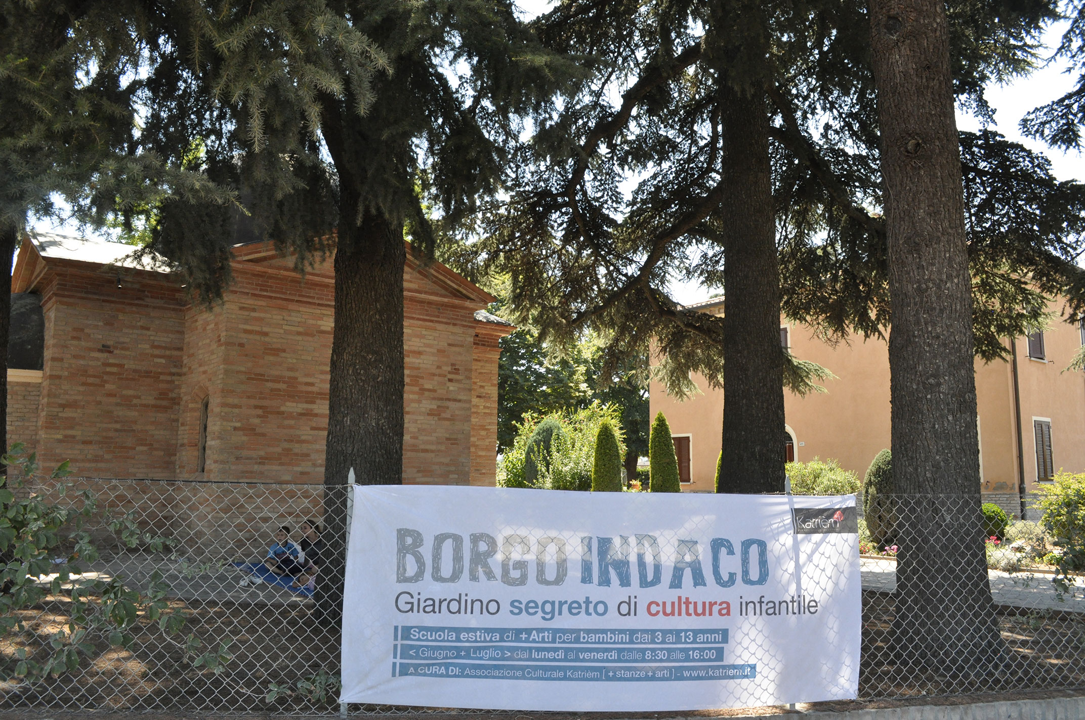 Si aprono i cancelli di Borgo Indaco: ed escono tutti i suoi segreti