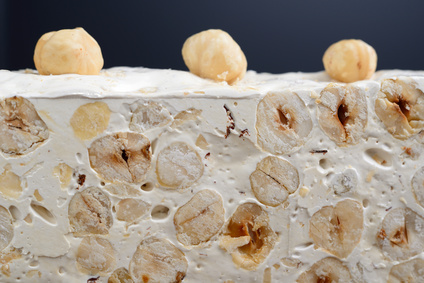 Santa Lucia: un torrone per tutte le donne      