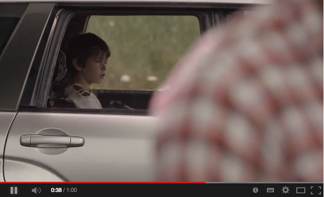 Papà, non correre. La mia vita è nelle tue mani: campagna choc contro la velocità in auto