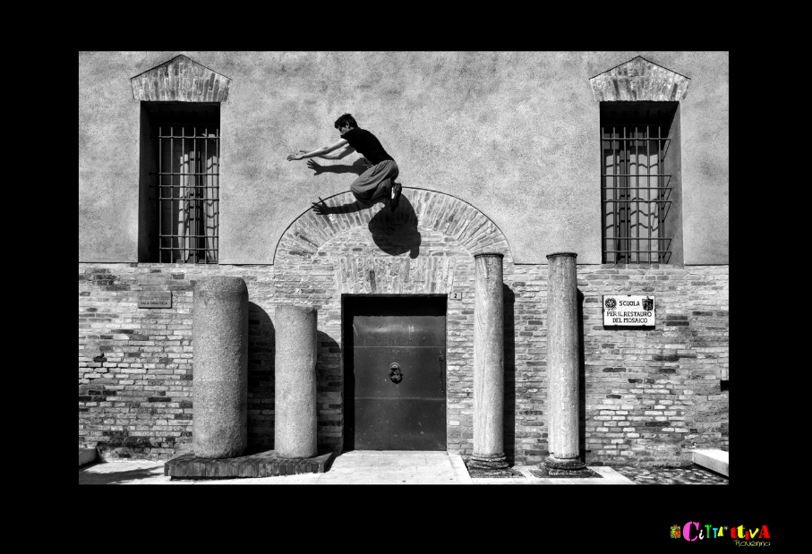 Giovani atleti di parkour nelle foto di Vincenzo Pioggia. Domani la mostra
