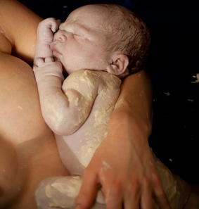 Epidurale, a Ravenna adesso è h 24: un anestesista dedicato giorno e notte