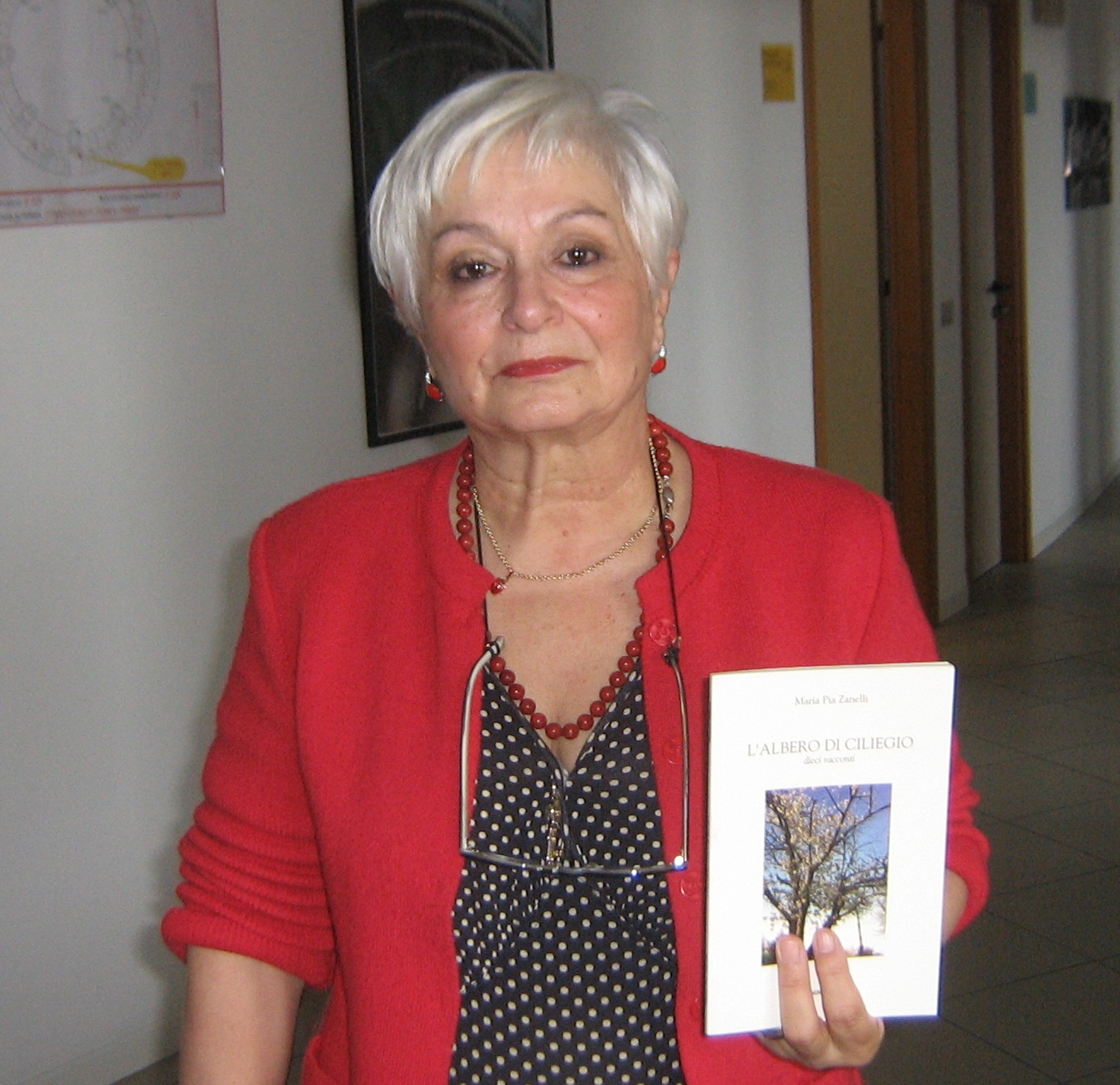 Mamma, volontaria, ora anche scrittrice: la storia di Maria Pia