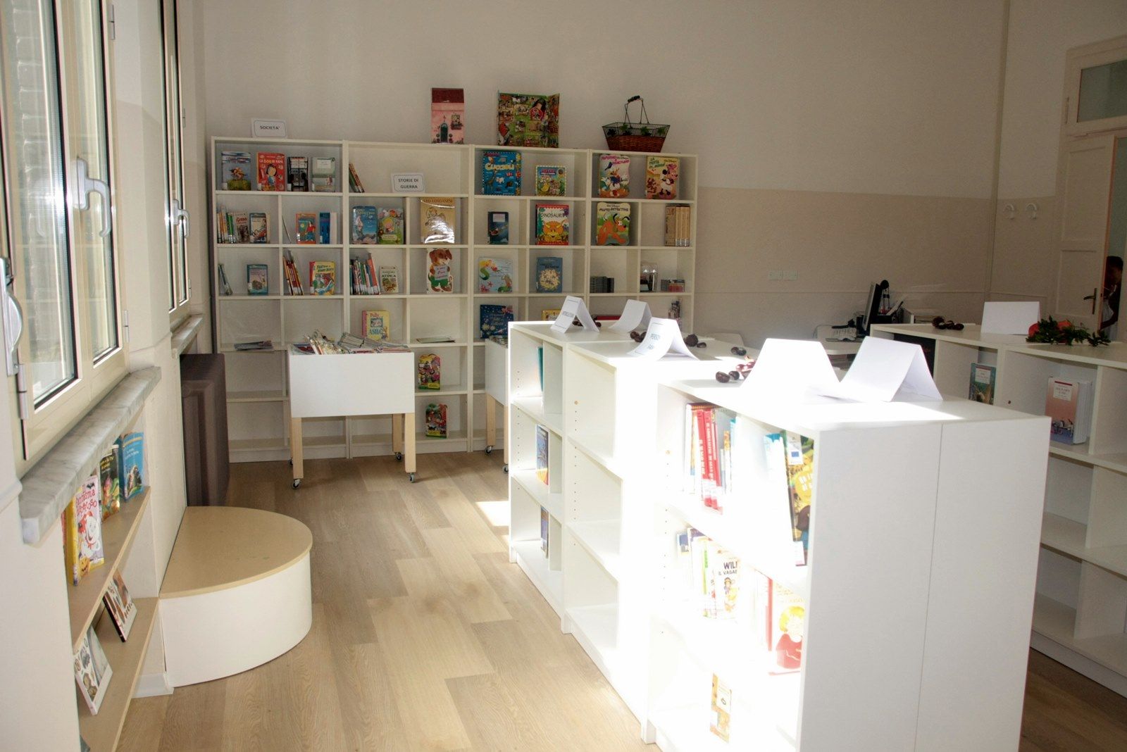 Nuova biblioteca di Bagnacavallo: nonni e genitori si improvvisano lettori