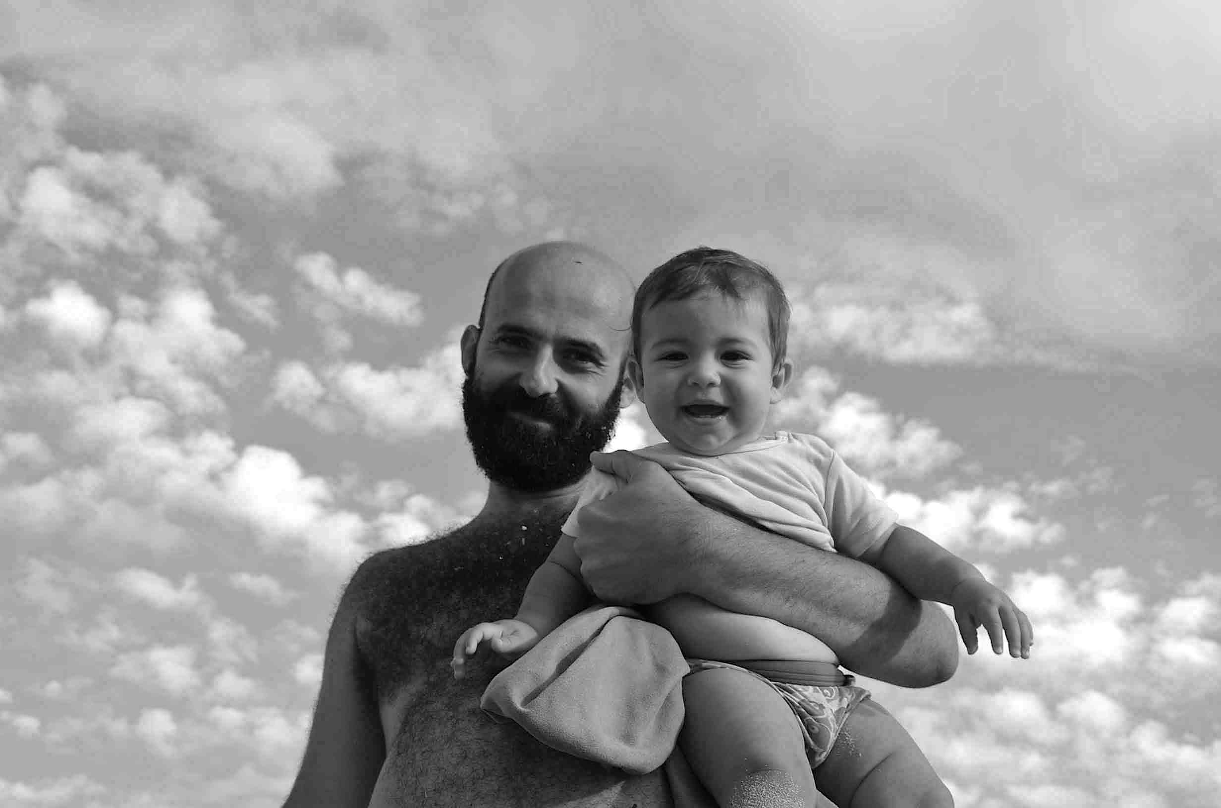 Un anno in viaggio intorno al mondo "per non costruire una quieta disperazione". La storia della famiglia Gangemi 