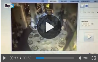 Ladro papà: in giro per furti con bimba e passeggino - Il video