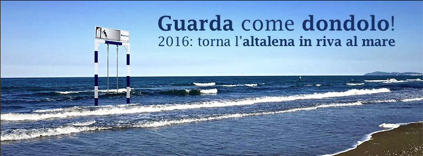 Rimini, torna la mitica altalena in mare
