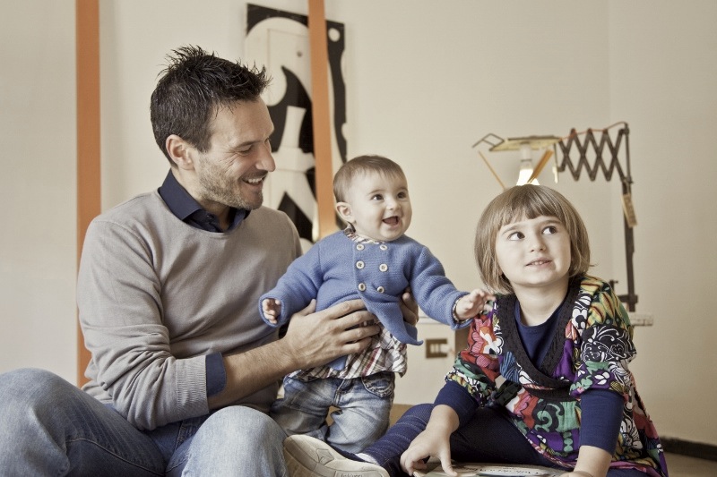 I papà italiani: "Ci sentiamo invisibili e senza voce"