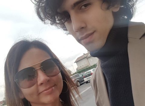 «Dopo aver perso mio figlio, ho raccolto le sue poesie in un libro e ho ritrovato la voglia di di vivere»